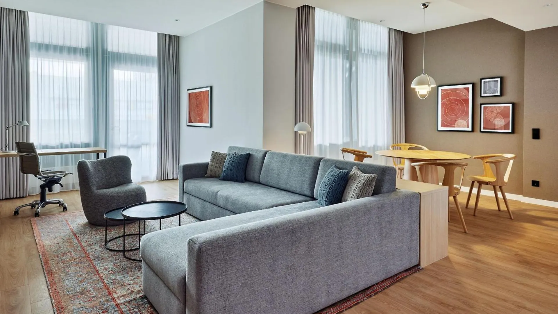 Residence Inn By Marriott Munich Central Hotel